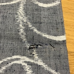 リメイク　端切れに！お古の着物【グレー/虫喰い】の画像