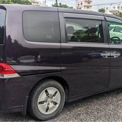 ステップワゴンの画像