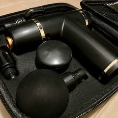 振動マッサージガン（ほぼ新品）