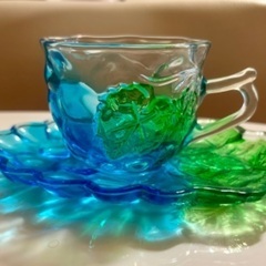 ガラスのカップ&ソーサー