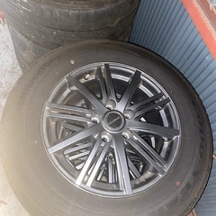 ホイール＆タイヤセット215/60r16の画像