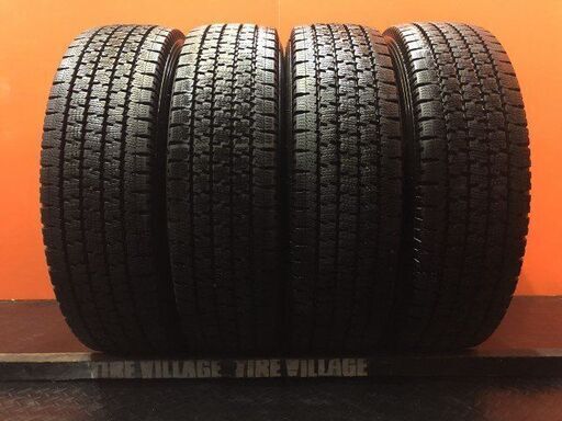 TOYO DELVEX 935 195/80R15 107/105N LT 15インチ スタッドレス 4本 23年製 バリ溝 ハイエース キャラバン等　(KTO145)
