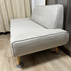 モダンデコの2人掛けソファの画像