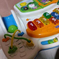 赤ちゃん玩具の画像