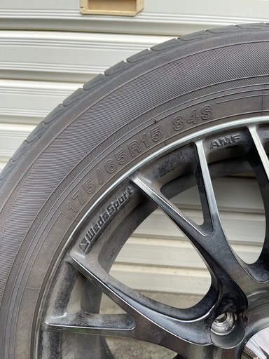 価格交渉受付中！アクアに履いていた175/65/15のタイヤと４穴のウェッズホイールのセット 