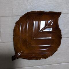 皿の画像