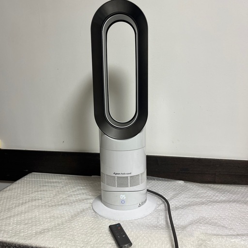 ダイソン セラミックファンヒーター Hot＋Cool AM09 扇風機 ホワイト リモコン付き