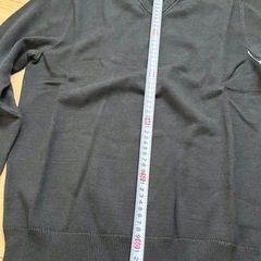 Amazon Essentials] セーター Vネック メンズ　ブラック　Sの画像