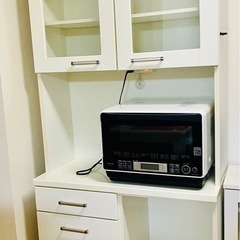 食器棚もらってください(レンジは付いてません)