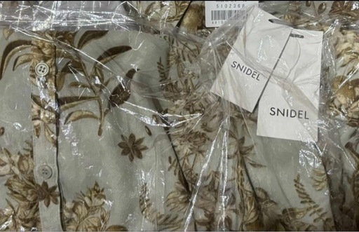 SNIDEL フィッシュテールシャツプリントワンピース