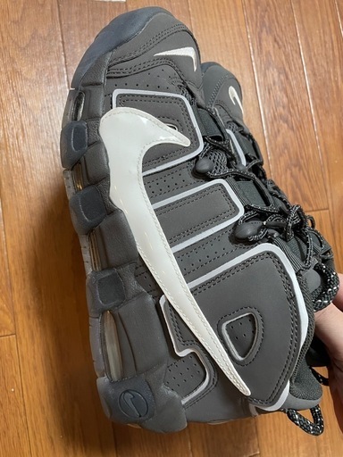 NIKEエアモアアップテンポ26.5