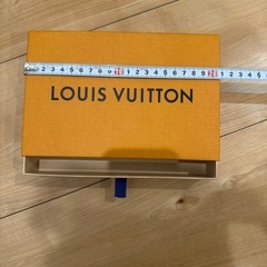 ルイヴィトン　空箱の画像