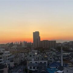💕都会にいながらも、晴れた日には富士山も望める物件。朝、夕方、夜...