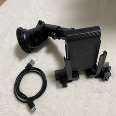 購入者様、決まりました。２０日、取引限定！置くだけ充電、携帯ホル...