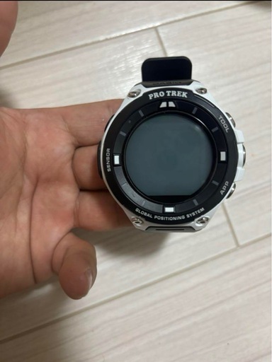 CASIO スマートウォッチ