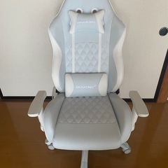 AKRacingゲーミングチェア本田翼モデル   
