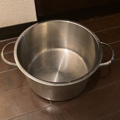 フィスラー　鍋　20cm 行き先決まりました。