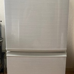 シャープ製ノンフロン冷蔵庫（２窓137リットル　SJ-GD14F-W）