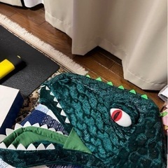 恐竜の帽子/被り物の画像
