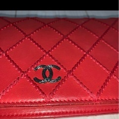 シャネルCHANEL ワイルドステッチ 長財布　赤色 ココマーク　cocoの画像