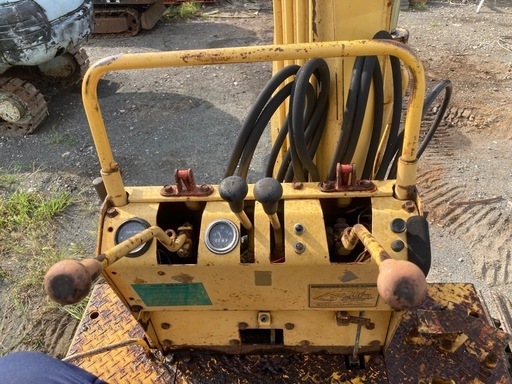 ヤンマーYB25 バックホー 油圧ショベル ユンボ 3トンクラス 鉄キャタ