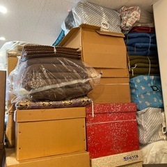座布団　在庫あります
