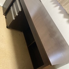 オフィスデスク(デスク下収納付き)の画像