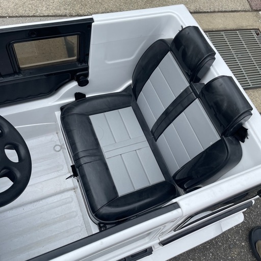 電動乗用カー　メルセデスベンツ子供