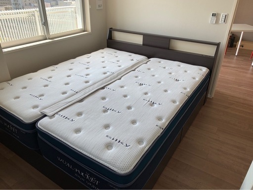 高品質マットレス☆クイーンベッド