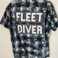 今だけ4000円→2500円　AVIREXアロハシャツの画像