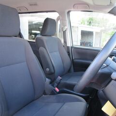 トヨタ　ノア　ハイブリッドＸ★1年保証★ロードサービス付　純正９型ナビ　地デジ　バックカメラ　Ｂｌｕｅｔｏｏｔｈ　左側パワースライド　ＥＴＣ　スマートキー　プッシュスタート　２列目ロールサンシェード　オートライト　ＬＥＤヘッドライト　純正１５ＡＷの画像