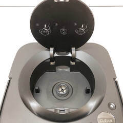 ss6765　iRobot ブラーバ m6 床拭きロボット ブラック 取扱説明書付 元箱付 アイロボット 自動 Braava jet フロアモッピングロボット 黒 床拭き 水ぶき お掃除家電 ロボット ブラーバ 中古の画像