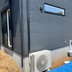 エアコン　太陽光　蓄電池工事などの作業の画像