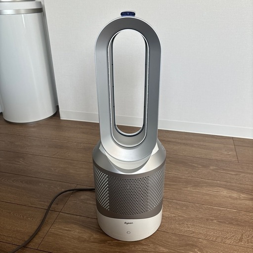 ＜取引先決定済＞【9/23-25取りに来てくださる方】【中古】【美品】dyson pure hot+coollink空気清浄ファンヒーター（外箱なし、説明書あり）