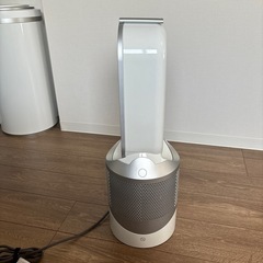 ＜取引先決定済＞【9/23-25取りに来てくださる方】【中古】【美品】dyson pure hot+coollink空気清浄ファンヒーター（外箱なし、説明書あり）の画像