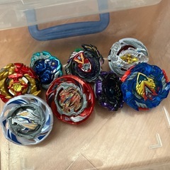 ベイブレードセットの画像