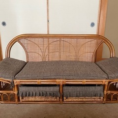 ソファーの画像