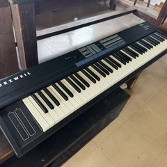 電子キーボード(本体のみ)(アダプターなし)(アンプなし)