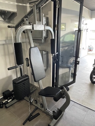 筋トレマシーン