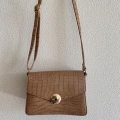 ショルダーバッグ