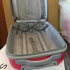 キャリーケース　ピンク の画像
