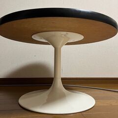 【受け渡し予定あり】スペースエイジ　ラウンドテーブル　サーリネン、ハーマンミラー、イームズ、ミッドセンチュリー好きにの画像