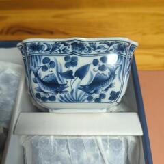たち吉　角小鉢　青華遊魚　新品未使用品ですの画像