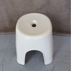 【値下げしました】風呂イス バス用品 ホワイト 　Emealの画像