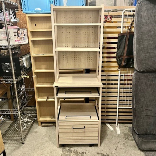 《売約済》【武蔵小山店】 LAFIKA 佐藤産業 多機能 レンジラック 食器棚 レンジボード 完成品  ワゴン付き タオルハンガー ス