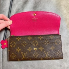 美品ルイヴィトン モノグラム ポルトフォイユ エミリー 長財布 ブランドの画像