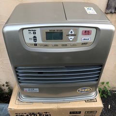 石油ファンヒーター ダイニチ FW-477LE 2011年製