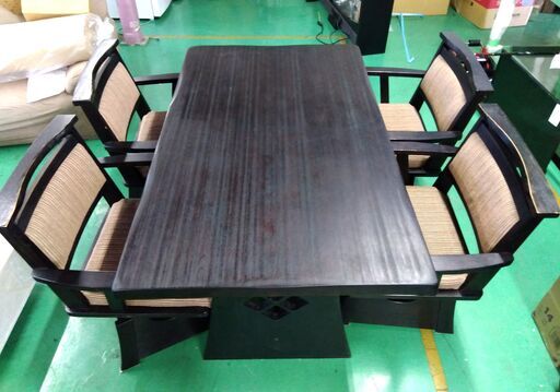 伊勢崎店【現状品】gi9-53 ダイニングセット（テーブル、イス４脚）