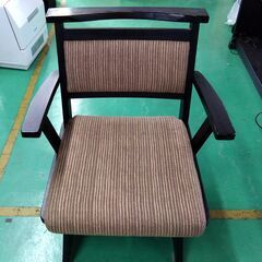 伊勢崎店【現状品】gi9-53 ダイニングセット（テーブル、イス４脚）の画像