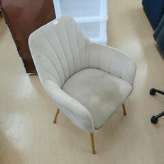チェア☆ベージュ色、オシャレ家具、座り心地良い【浜村鹿野温泉ICから3分 買取本舗 宮本リサイクル 営業時間9～19時 定休日水曜のみ←連絡できませんm(_ _)m】の画像